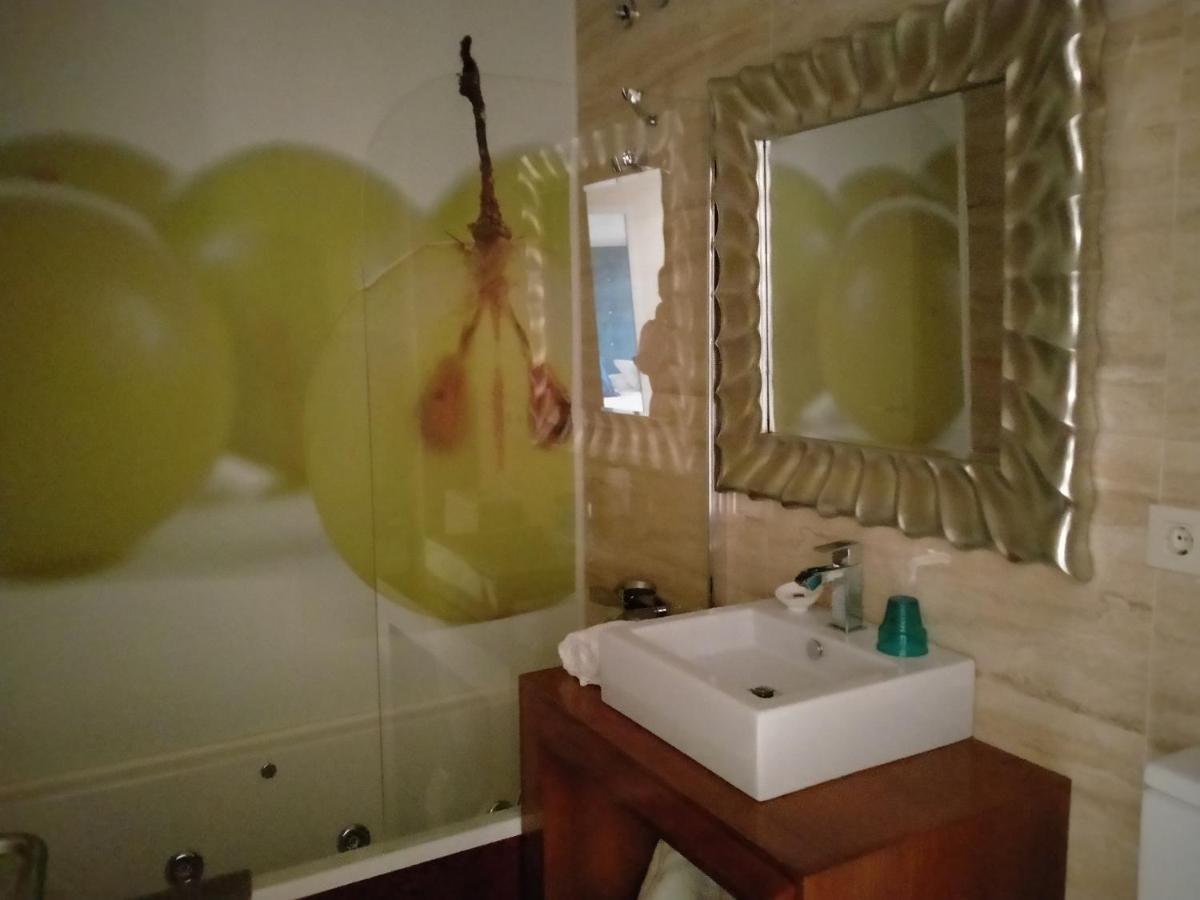 7 Uvas Hotel *